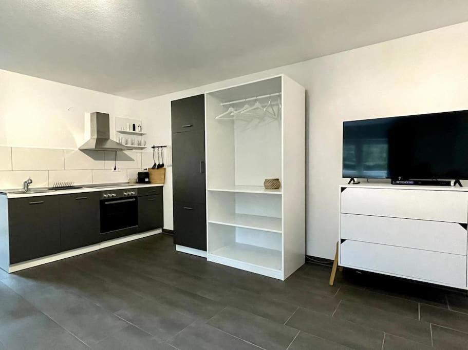 Gemuetliche Wohnung In Ruhigem Wohngebiet อาชาฟเฟนบวร์ก ภายนอก รูปภาพ